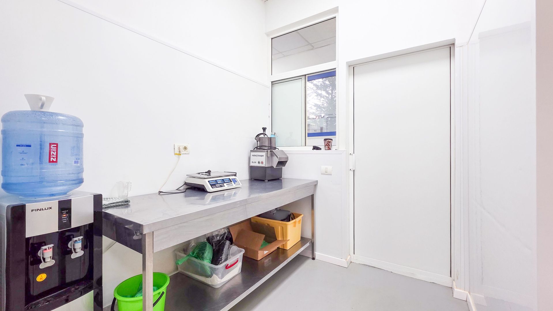 Spațiu industrial–afacere catering la cheie, teren&hală 750 mp S+P+1E - Poză 10