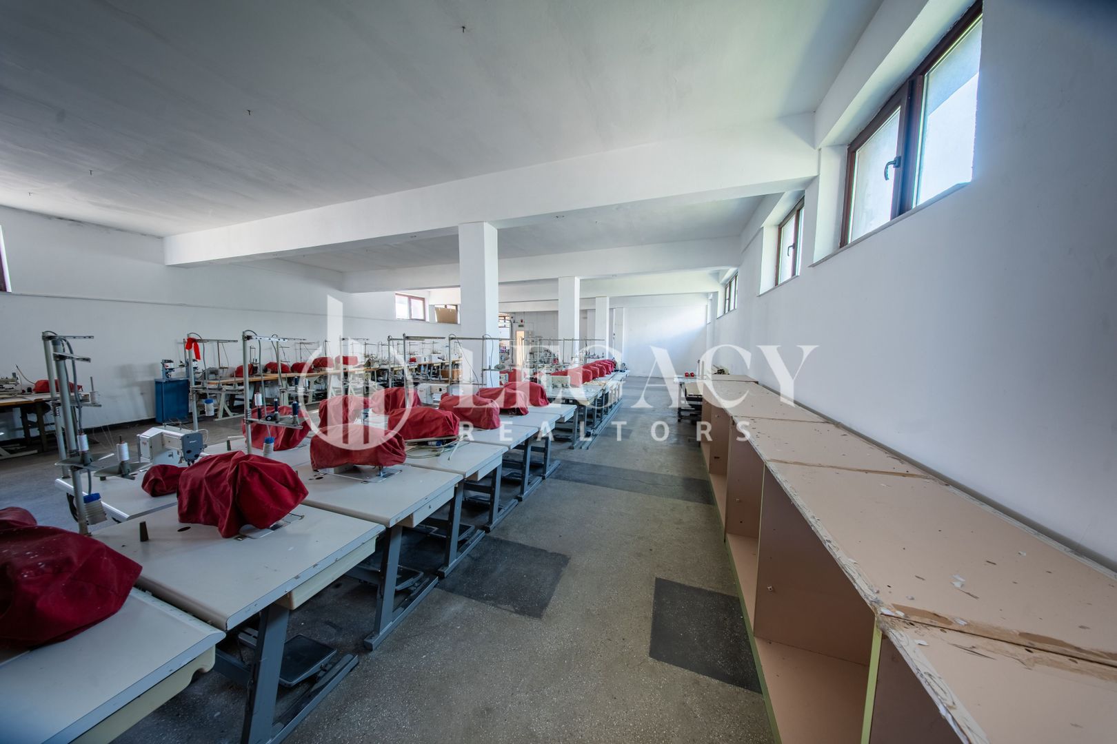 Clădire comercială cu potențial major de dezvoltare - Săveni, Botoșani - Poză 6