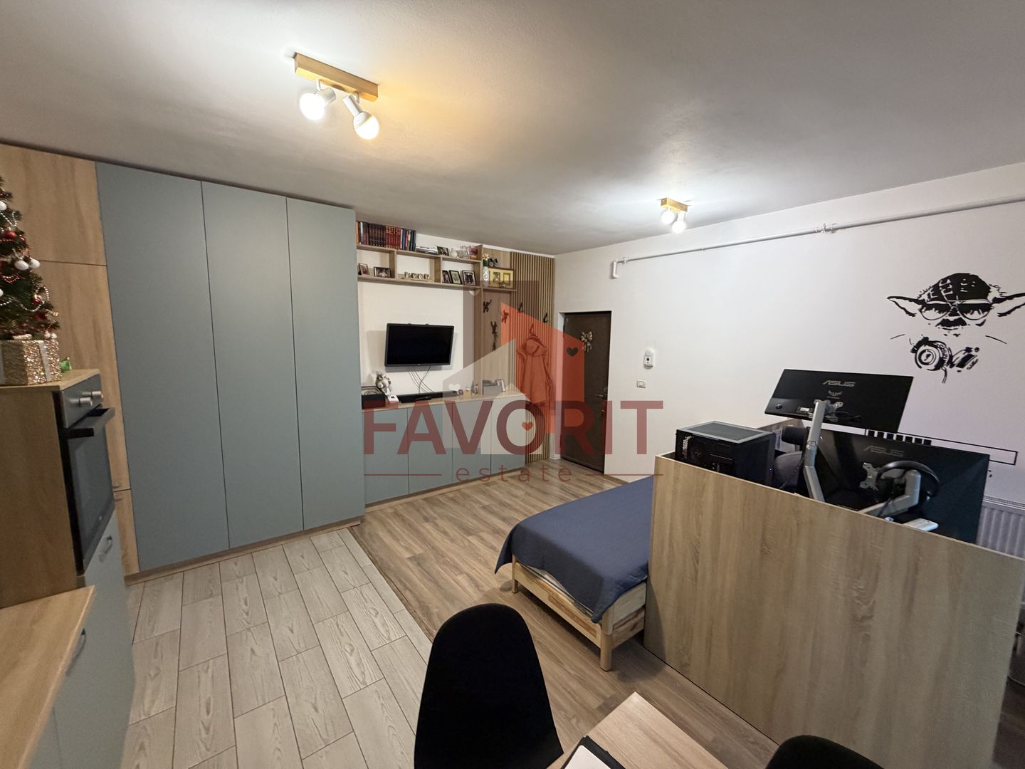 Comision 0%. Etaj 1. Zona linistita la 2 pasi de magazin - Poză 1