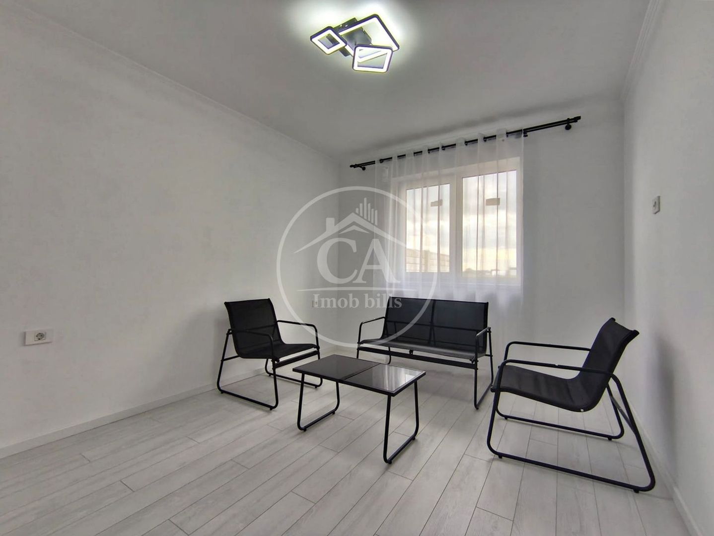 Casa de inchiriat cu 4 camere in Cheriu, Bihor - Poză 10