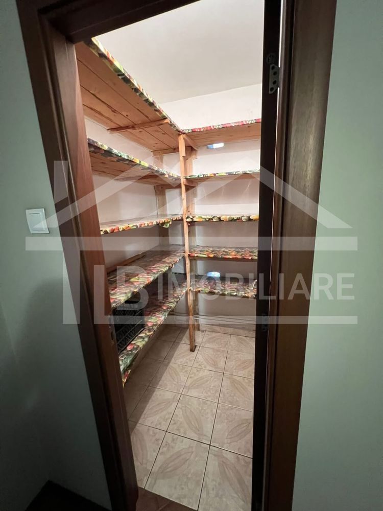 Apartament cu 3 camere, 80 mp, decomandat, Zona UMFST - Poză 8