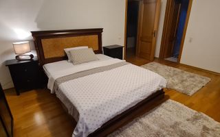 Casa de 4 camere, 240mp, garaj, Zona Dimitrie Cantemir - Poză 6