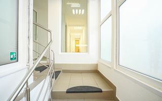 Spatiu Comercial modern 200mp, vad pietonal si auto, Bartolomeu - Poză 19