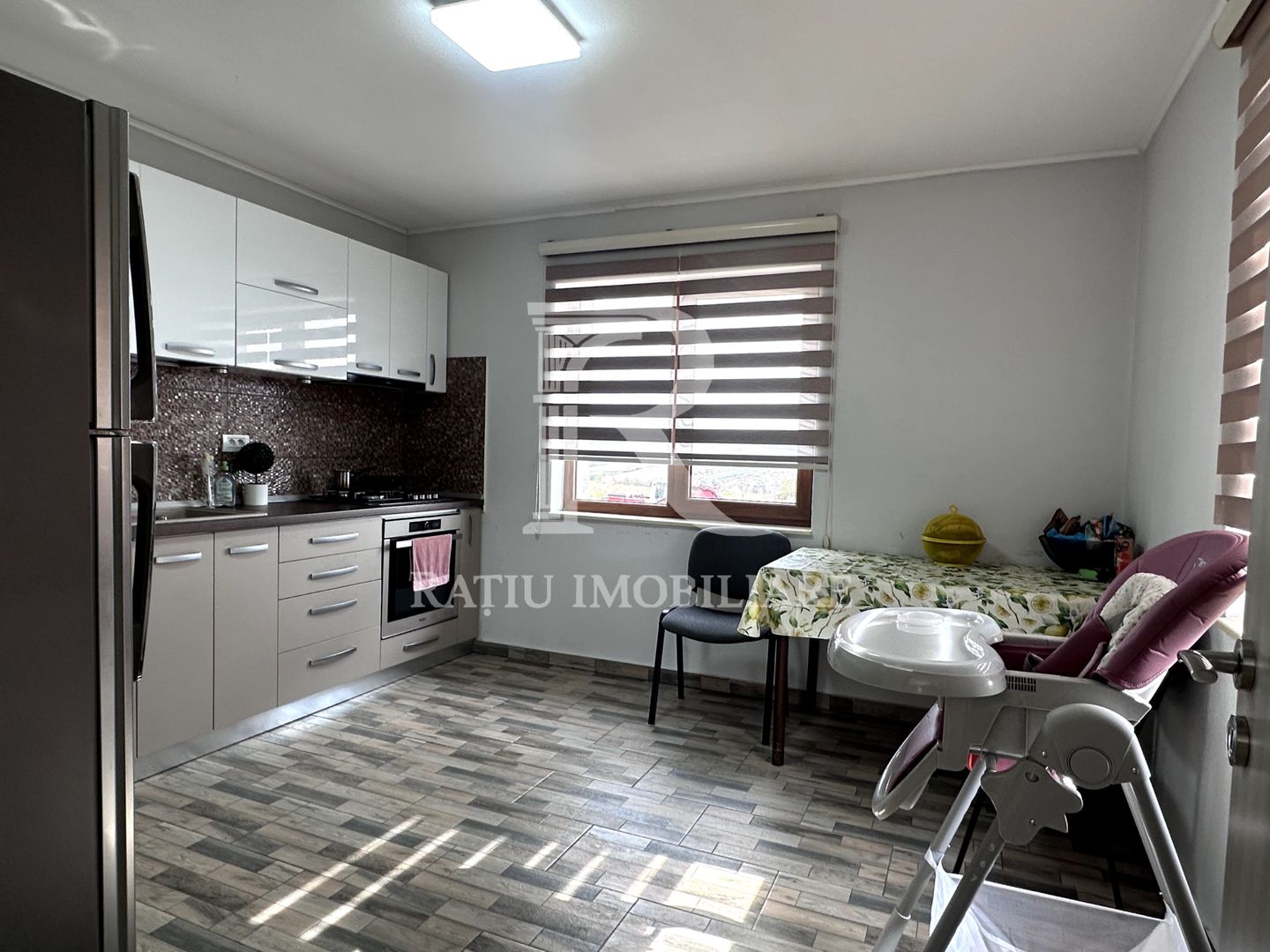 Casa cu 4 camere | Dragesti | Bihor - Poză 5