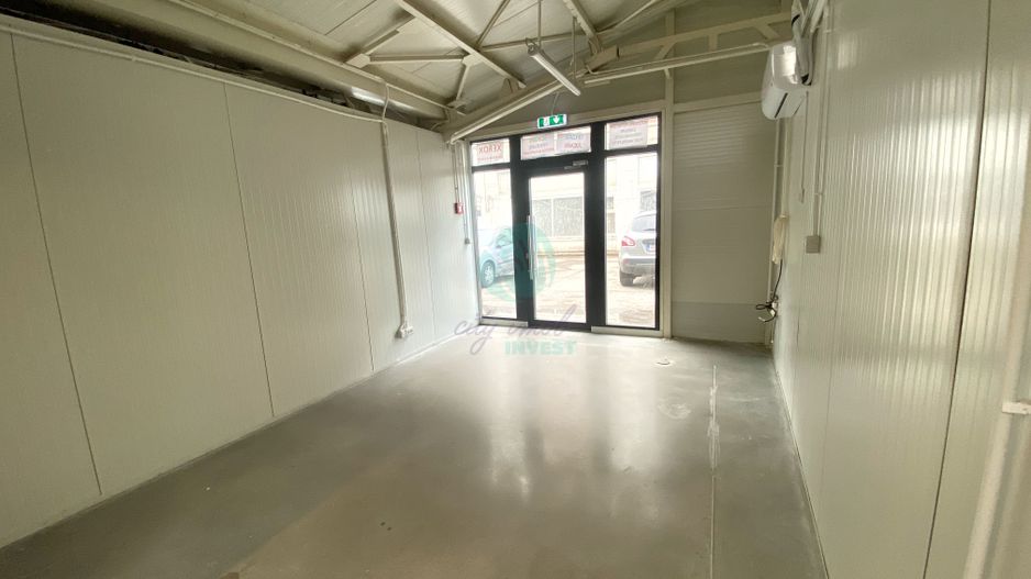 Spatii comerciale de inchiriat, Piata Delfinului - Poză 1