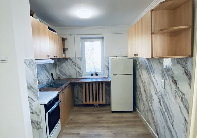 Apartament 3 Camere de vanzare - Poză 1