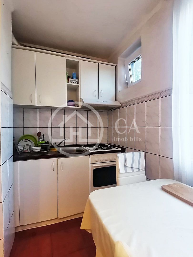 Apartament de vânzare cu 4 camere în zona Iosia, Oradea - Poză 6