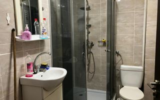 Garsonieră de vânzare, parter, 22 mp, mobilată și finisată – zona Nucului - Poză 4