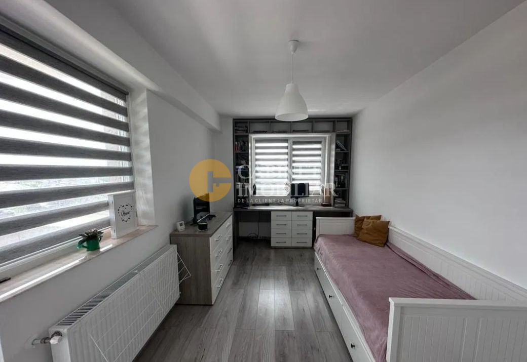 Pacurari Etaj 2 Apartament 3 camere mobilat-utilat complet garaj + loc parcare - Poză 4