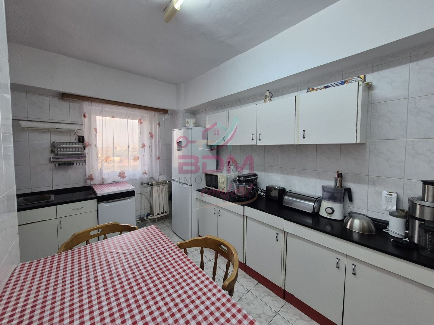 Apartament 3 camere | decomandat | 73 mp | zona centrala - Poză 1