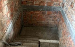 Casă de vânzare în sat Vânători, comuna Popricani – 3 dormitoare, 2 băi, terasă, 100 mp utili, teren 750 mp - Poză 6
