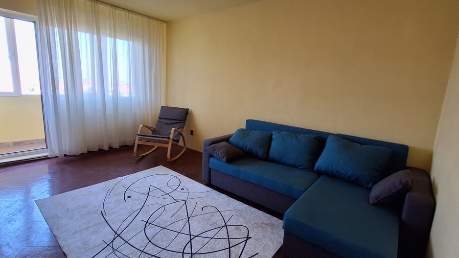 Apartament cu 3 camere - Central - Poză 4