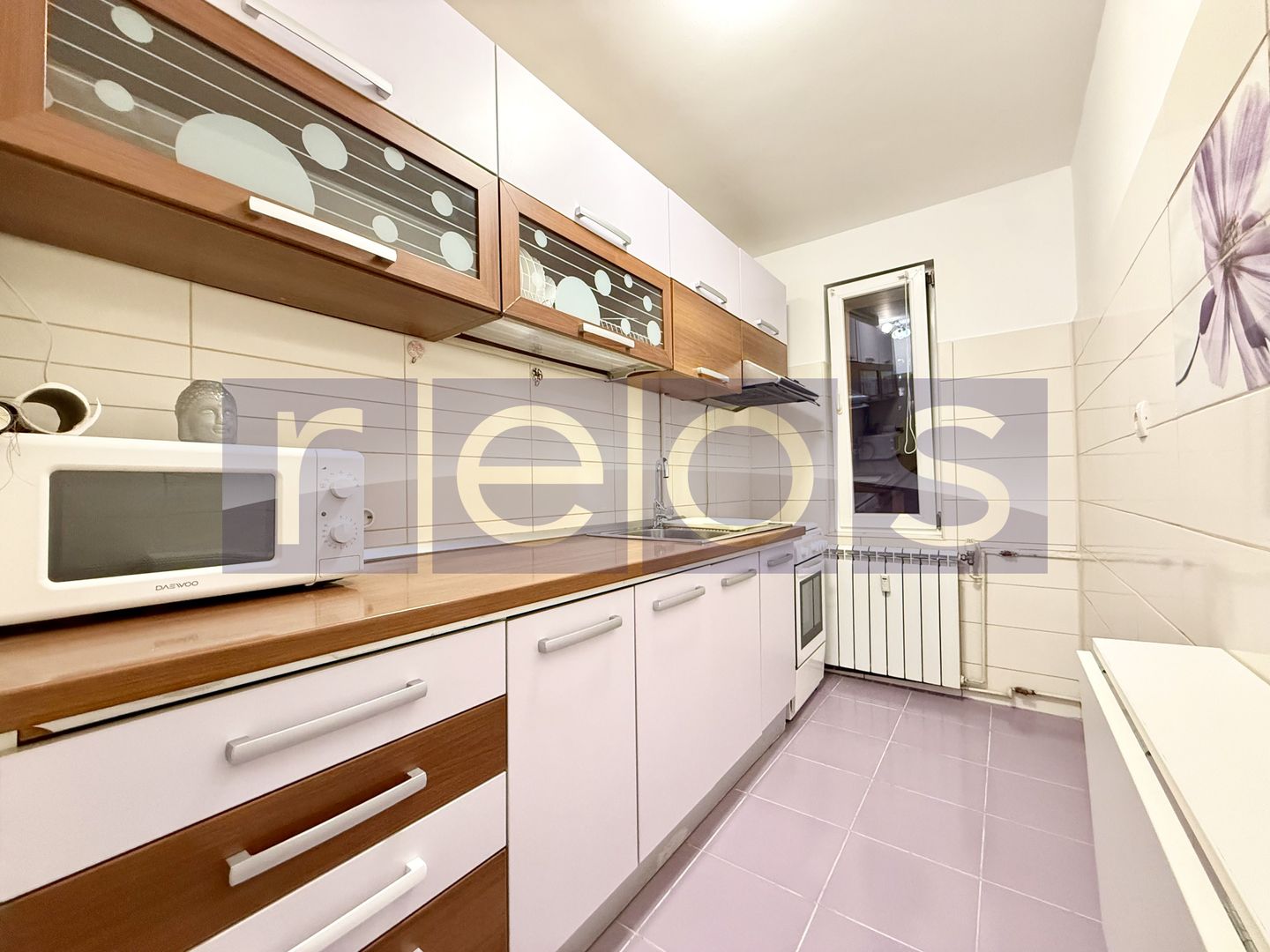 VÂNZARE GARSONIERĂ | ZONA TITAN | COMPLET MOBILAT ȘI UTILAT - Poză 5