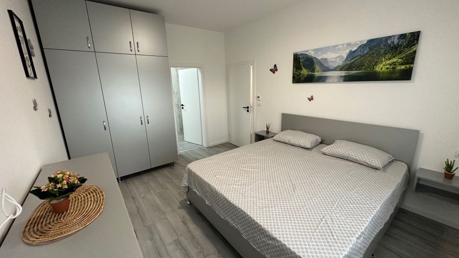 Apartament 3 camere  la prima inchiriere - Poză 13