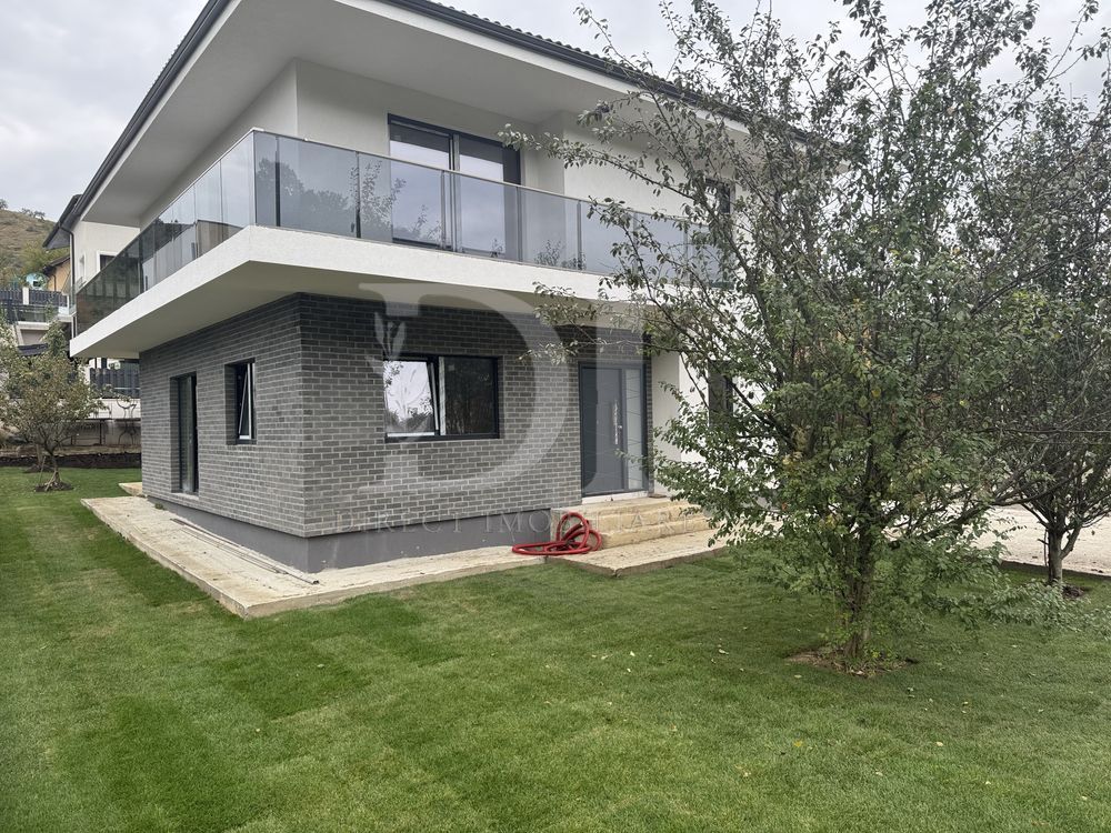 Casa Individuala de vanzare/ Zona Roata Faget/ Floresti - Poză 1