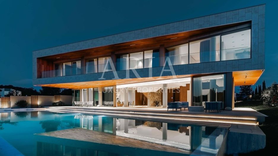VILA FRONTLAKE SNAGOV – acolo unde arhitectura întâlnește libertatea - Poză 3