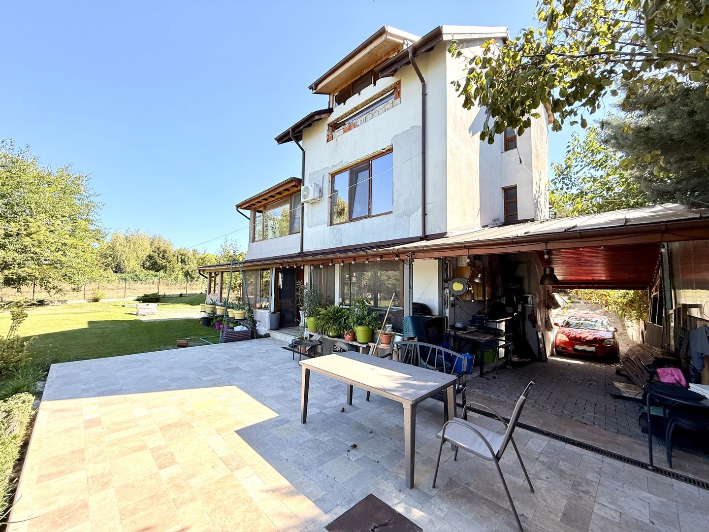 Doua etaje in vila pe malul lacului Grivita birouri rezidential - Poză 3