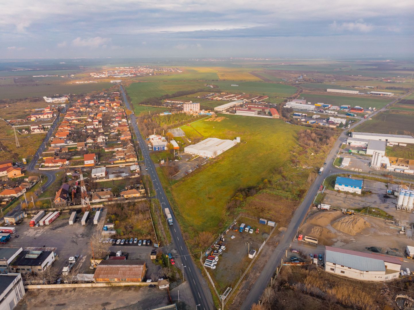 Teren industrial cu PUZ - 969mp - Poză 6