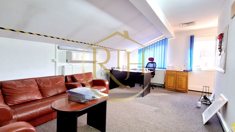 Oferim spre inchiriere spatiu de depozitare si birouri, zona Soarelui - Poză 11