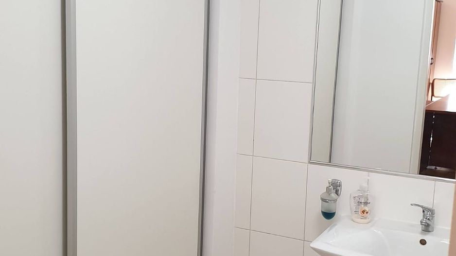 De vanzare Apartament 3 camere Mitropolie, ULTRACENTRAL liniste Unirii - Poză 16