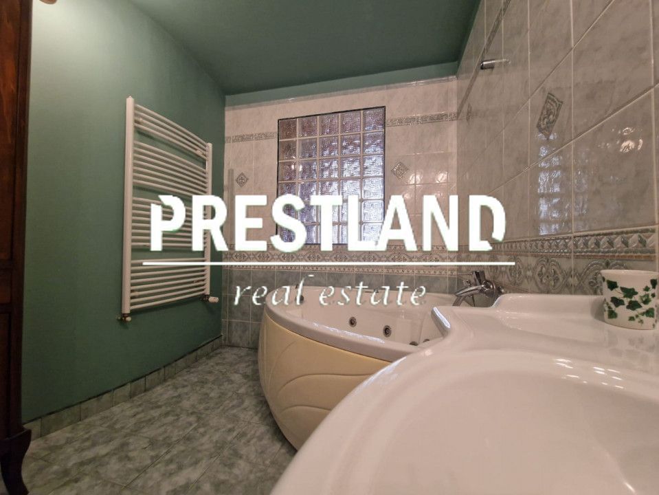 Vila zona Sub Arini!! - Poză 4