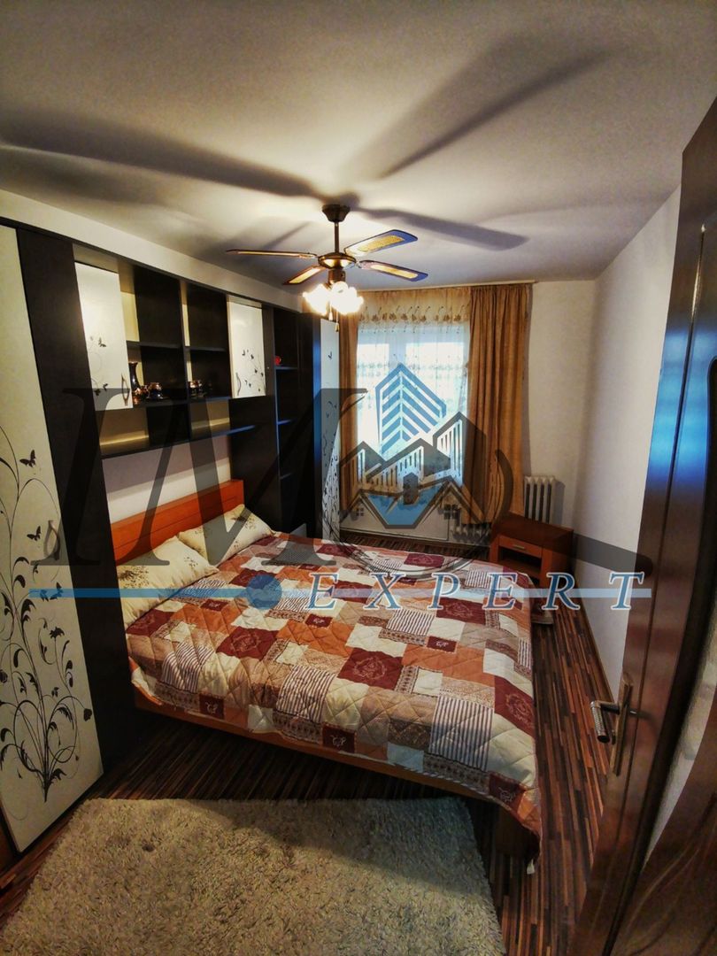 Apartament de închiriat în cetate Alba Iulia - Poză 1