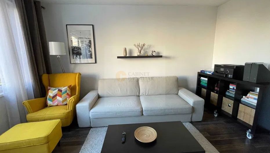 2 camere  |  Decomandat  | Sala Palatului | Etaj 3 - Poză 3