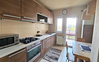Central str Toamnei- CEC Brasov,3camere mobilat - Poză 3