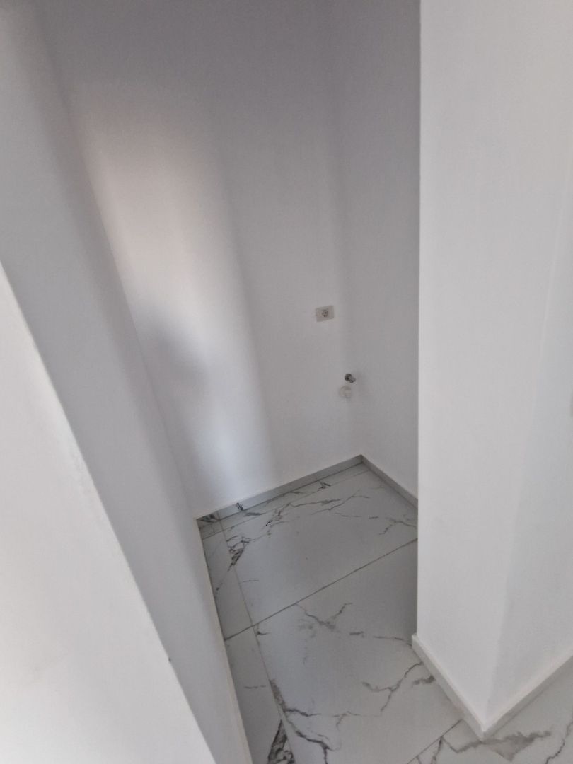 Giroc | 2 Camere | Decomandat | Bucatarie inchisa - Poză 5