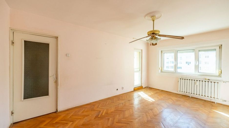 Apartament 3 camere, Micalaca zona 300, decomandat - Poză 3