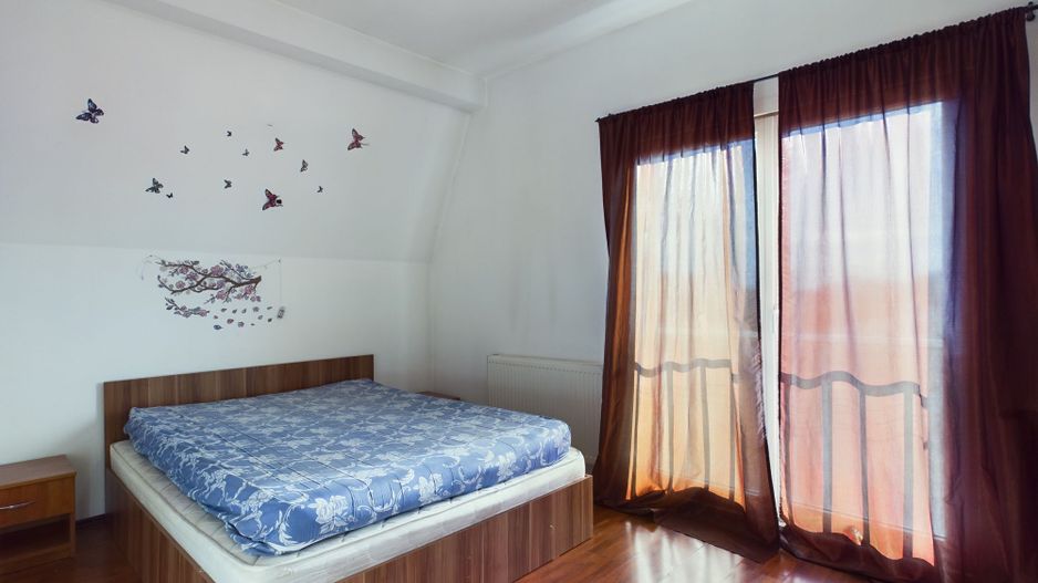 Apartament trei camere Aradului - Poză 8