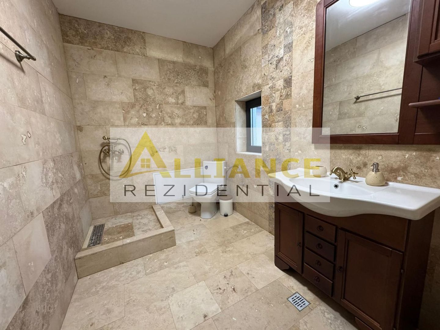 Vila individuala P+1 cu 4camere /3bai teren- 566mp - Poză 14