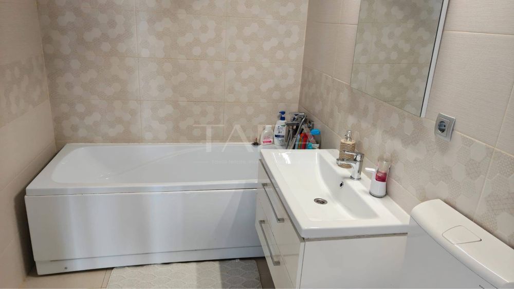 Apartament 3 camere, Baciu, 70,73 mp, etaj 2, parcare privată inclusă. - Poză 8