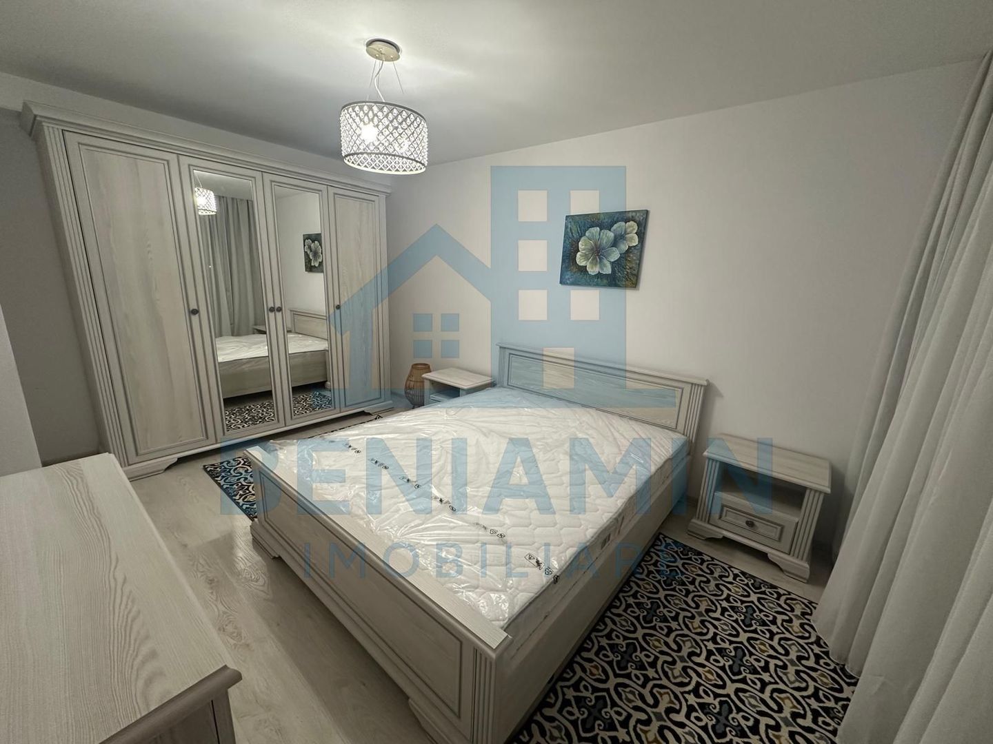 Apartament 2 camere decomandate zona Coresi 2017 70mp - Poză 3