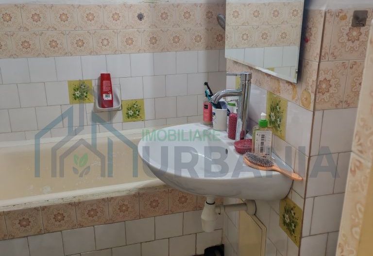 Închiriez  Apartament cu doua camere - Poză 4