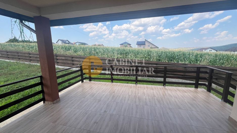 Casa 3 camere 500 Mp Teren Valea Lupuui - Poză 2