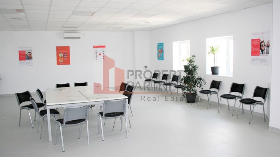 Spatii pentru birouri si depozitare, clasa A - Poză 3