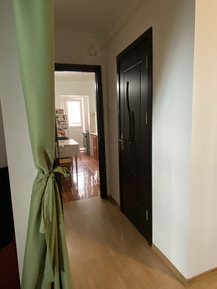 4 camere, decomandat, renovat, Micro39 B - Poză 3