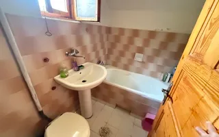 PROPIETAR URGENT Casa duplex BRAN arpox 300m utili, 1300mp teren - 2 case la pret de 1 apartament !! - Poză 15