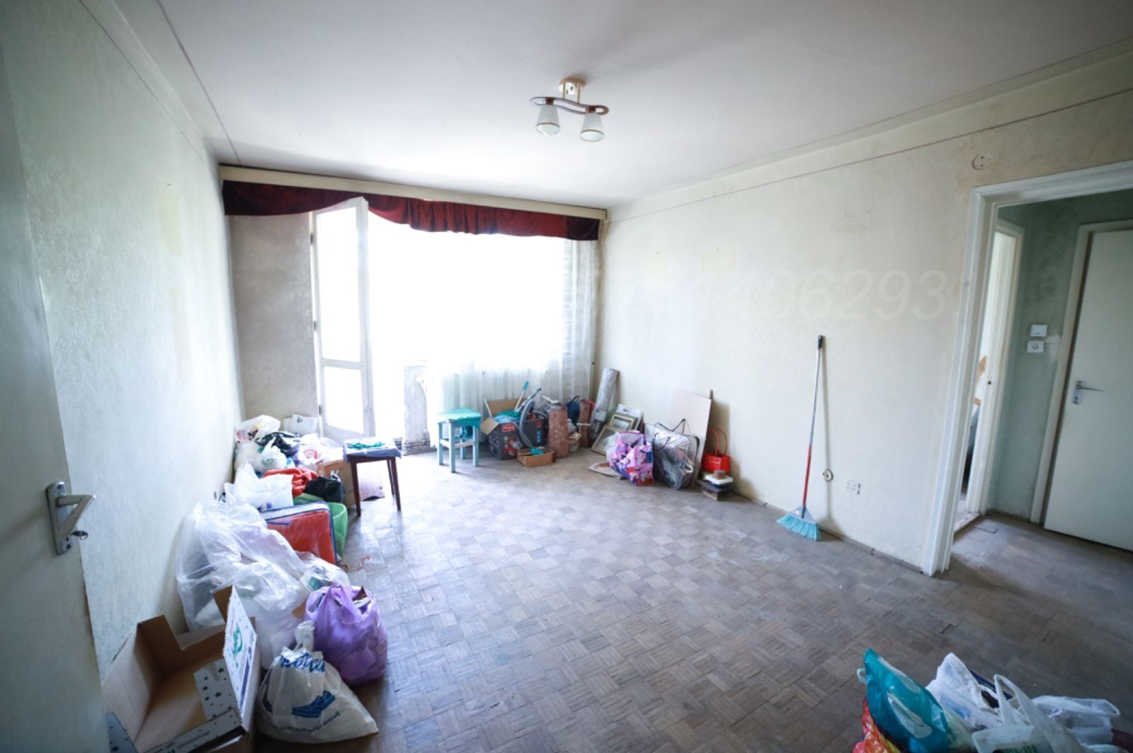 2 Camere Astra-Saturn, liber, 85000Euro - Poză 2