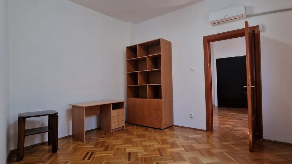 Vila 4 camere pretabila firma - Poză 20