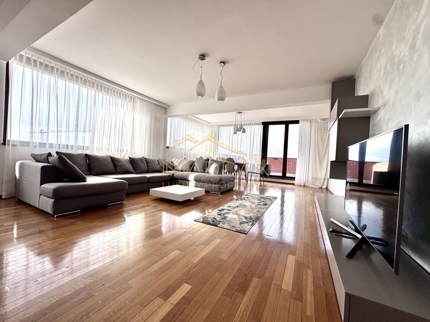 Penthouse 4 camere LUX Sisesti // 190mp //  3 locuri parcare// - Poză 2
