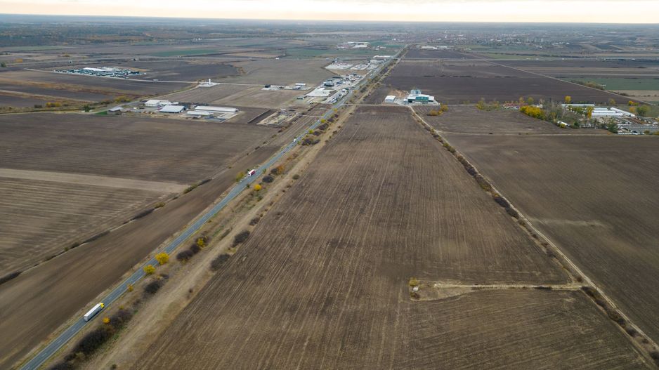 Teren 22.500 mp–Pecica, jud. Arad,Posibilitate PUZ - Poză 3