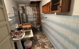 Casa individuala cu teren de 412 Piata Tineretului - Poză 9