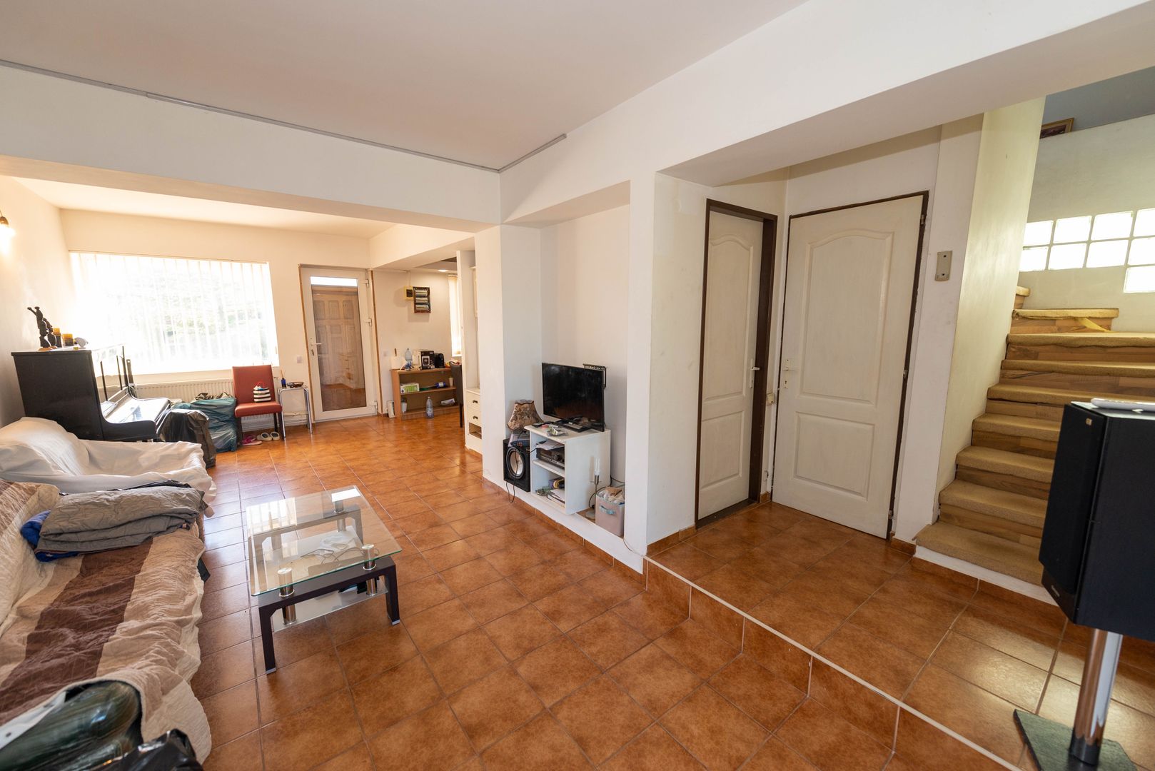 Casa cu 4 camere de vanzare Domnesti - Poză 11