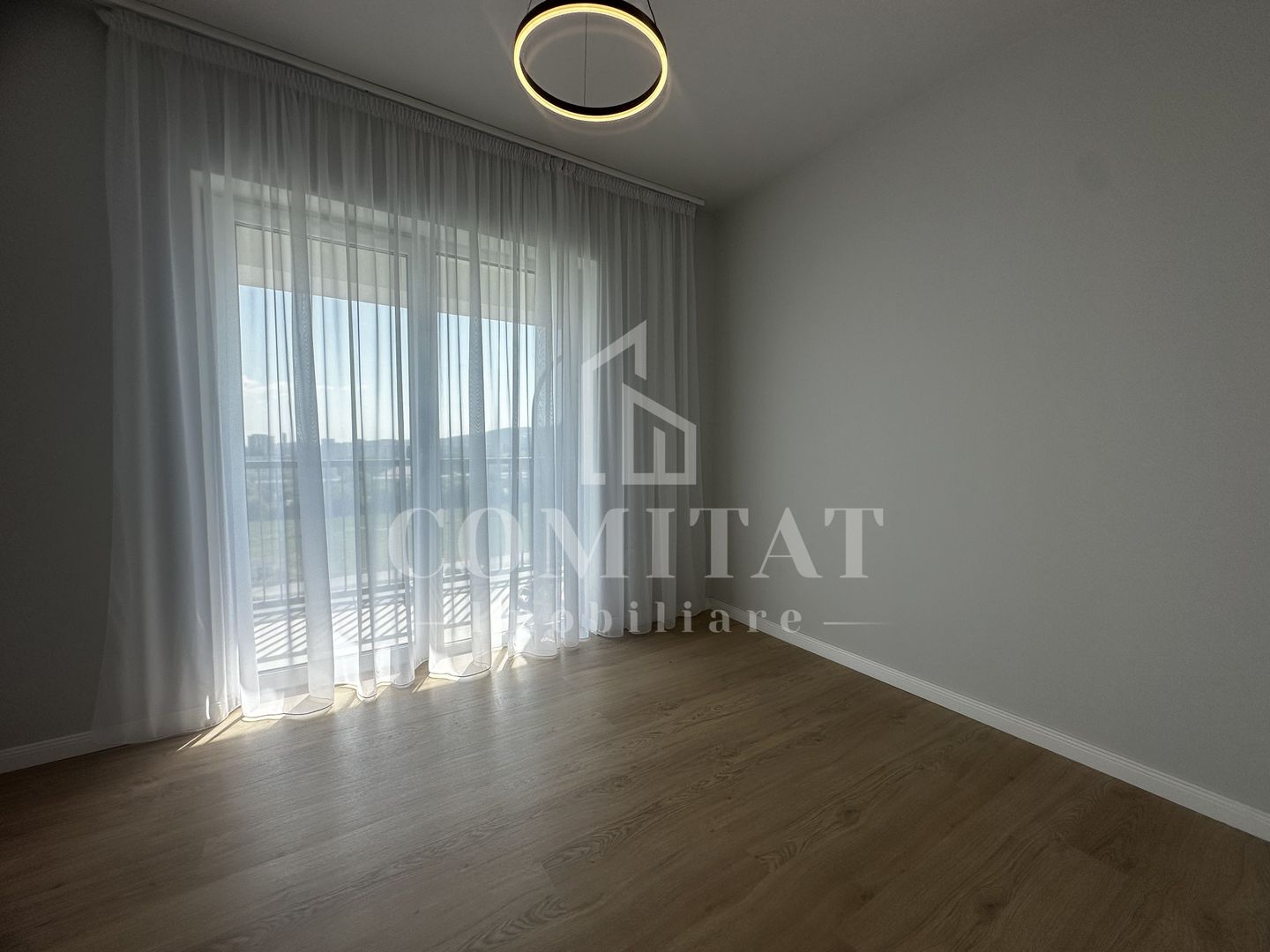Apartament 3 camere | Ultrafinisat | Zona Spitalului Regional - Poză 14