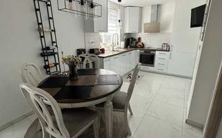 Casa de vanzare zona Titulescu - Poză 1