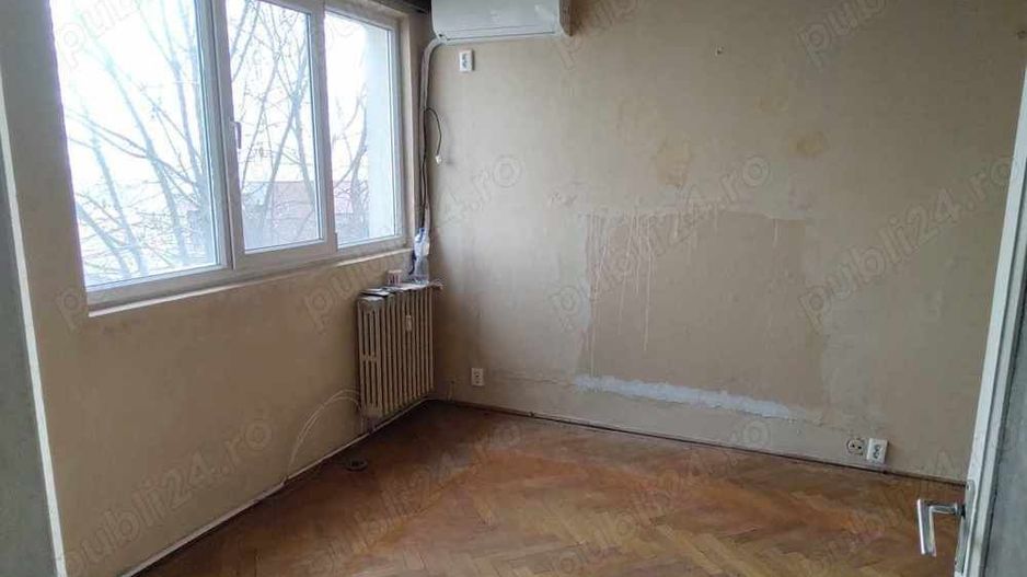 APARTAMENT METROU 1 MAI - Poză 3