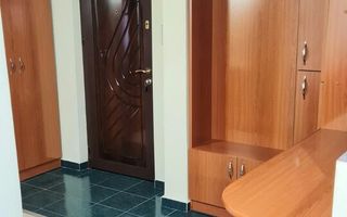 De vânzare apartament cu 3 camere, strada Octav Onicescu - Poză 4