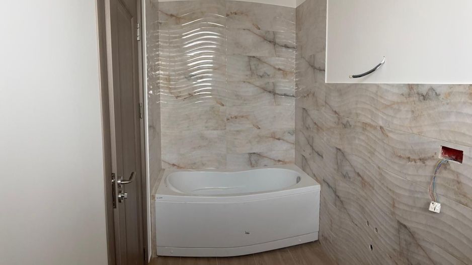 Duplex modern intr-o zona linistita - Poză 9